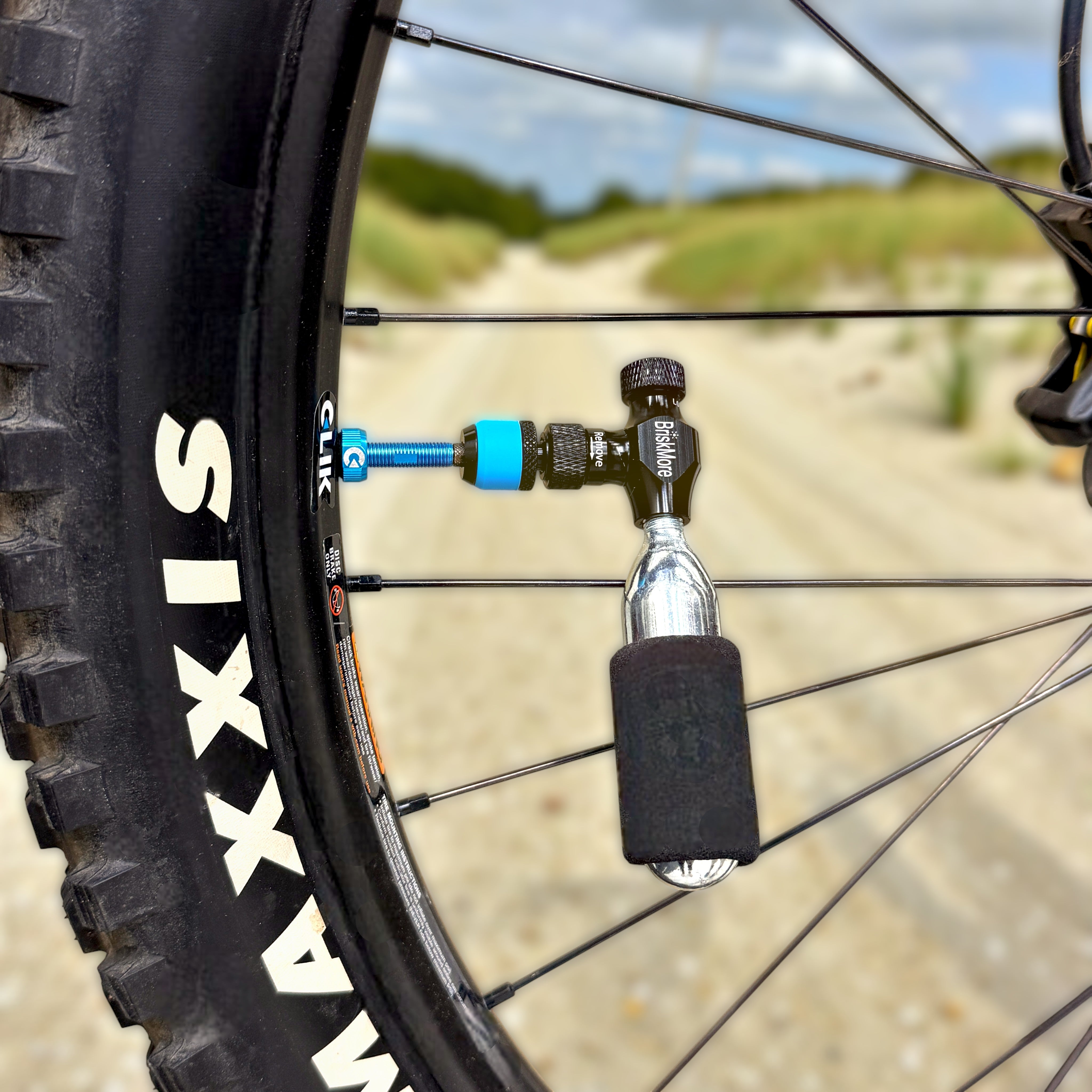 プレミアム クリック ポンプ ヘッド アダプター (アルミニウム)